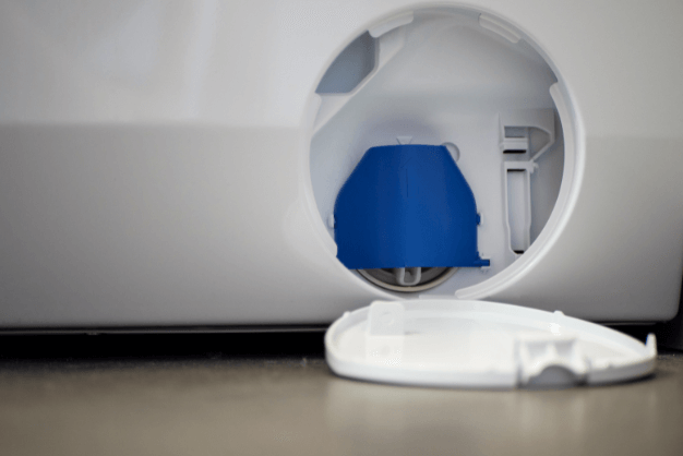 Comment déboucher la pompe de vidange d’une machine à laver