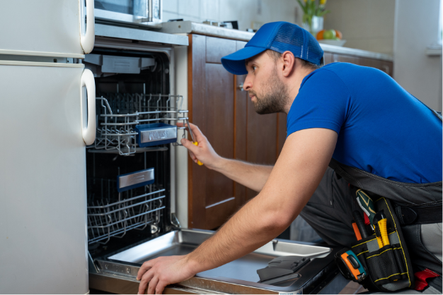 Comment déboucher un lave-vaisselle sans le démonter